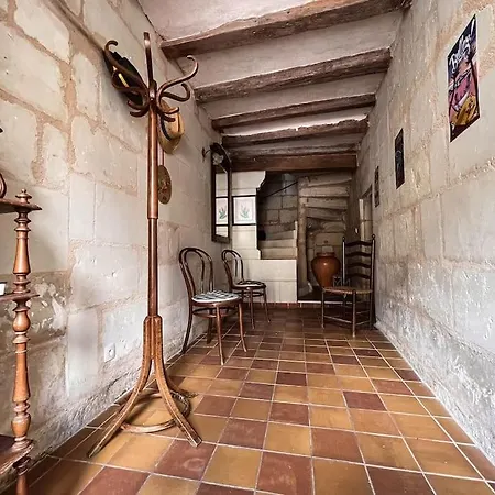 Maison Traditionnelle Centre Nyaraló Montsoreau